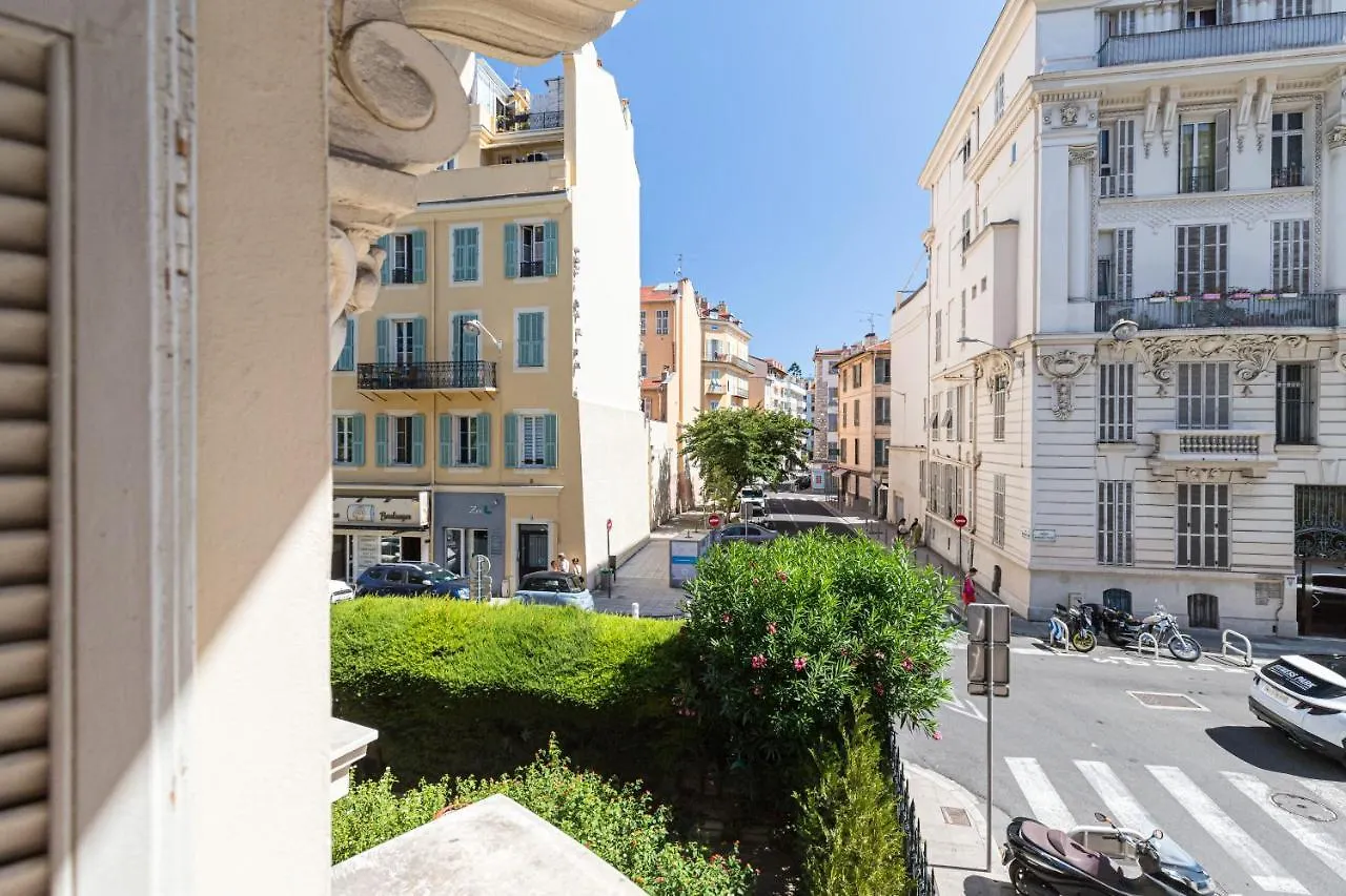 Feel Home - Foch 28 Nice Apartment
